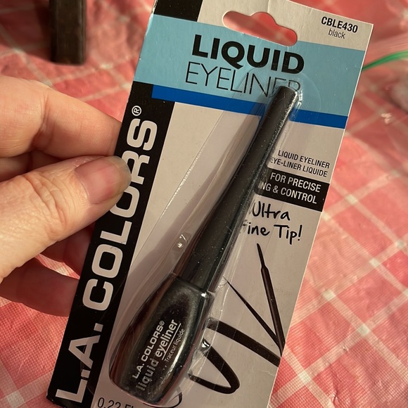 🎈SALE🎈🎀#13.MAKEUP BUNDLE🎀 - Picture 8 of 10